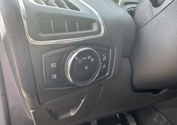 Ford Focus cena 32900 przebieg: 194687, rok produkcji 2014 z Mrozy małe 254